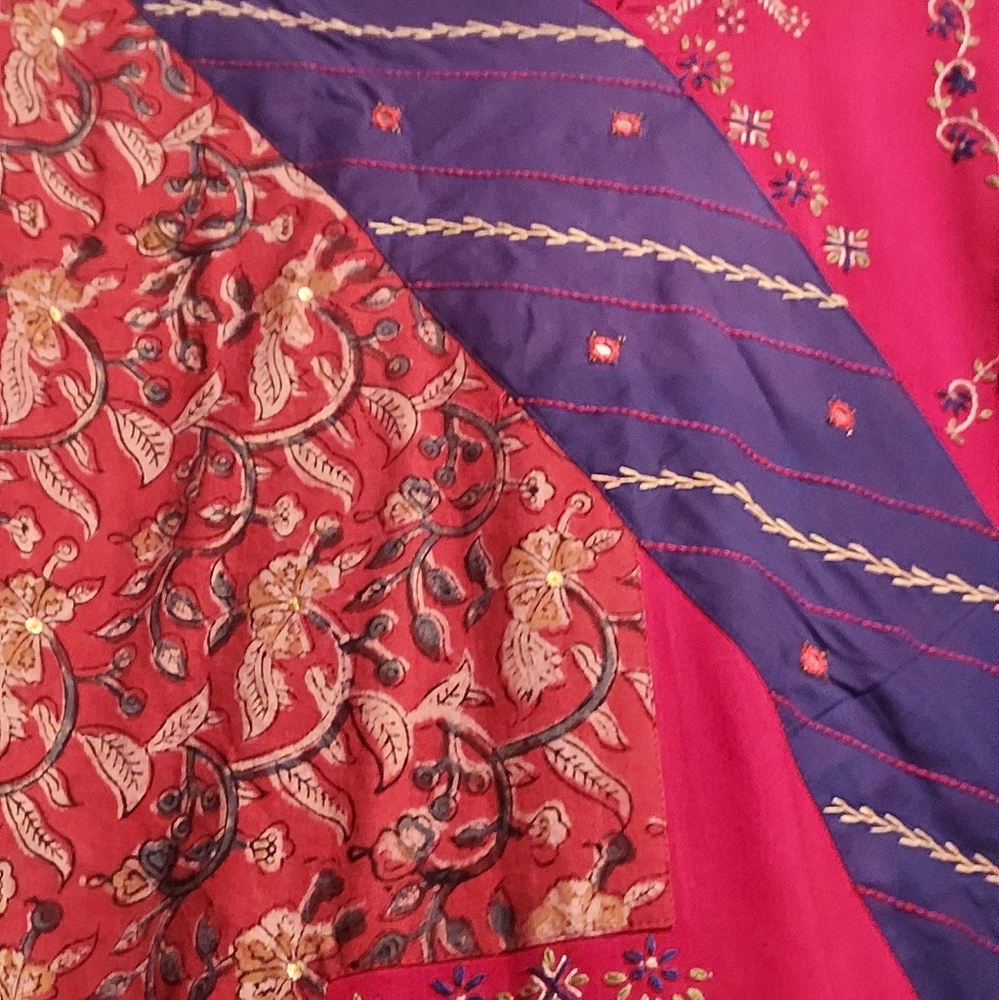 Vintage 1970's Indian caftan w/ gilded beading & embroidery - Picture 11 of 15